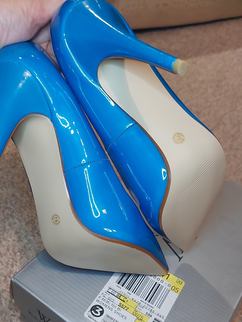 Neon Blue Point Toe Faux Patent Leather Pumps - Picture 4 of 5